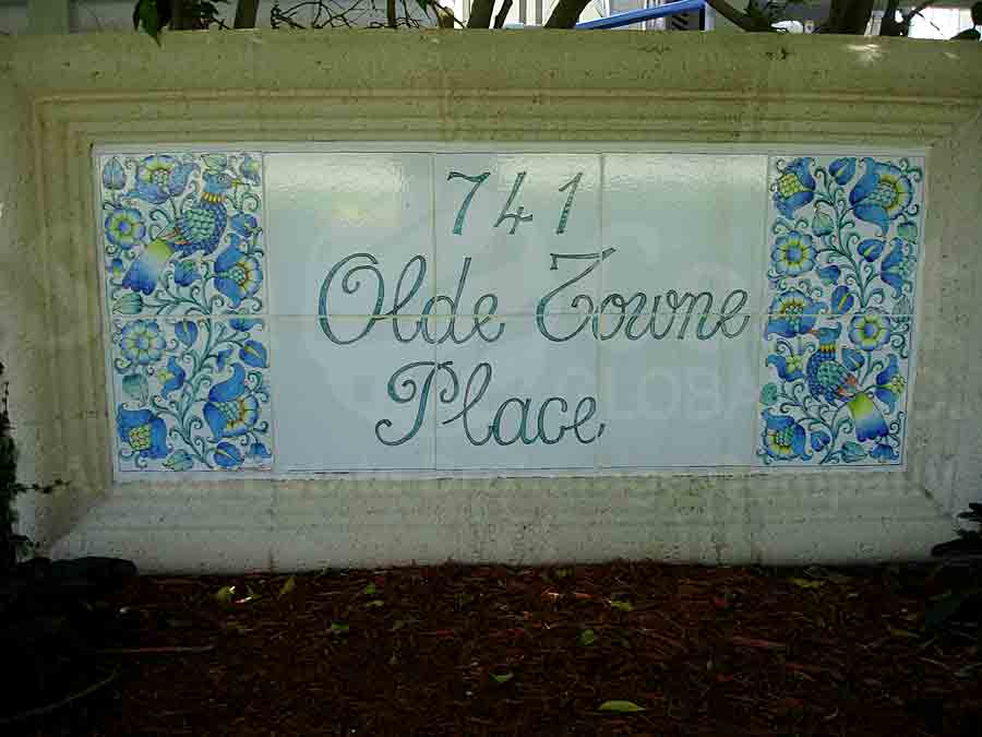 Olde Towne Place Signage